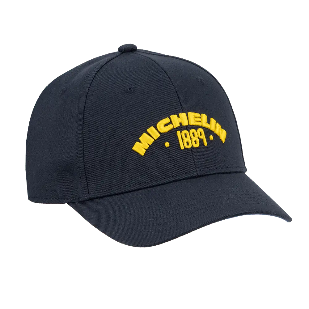 Casquette Michelin avec l'écriture Michelin en jaune